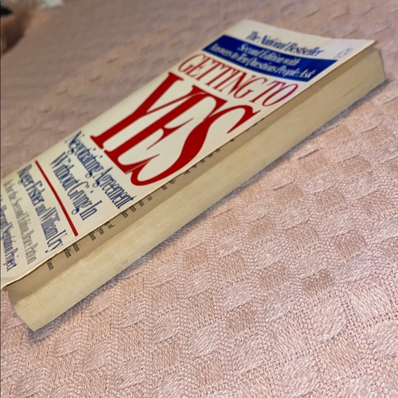 Getting to Yes Book William airy - Picture 5 of 5